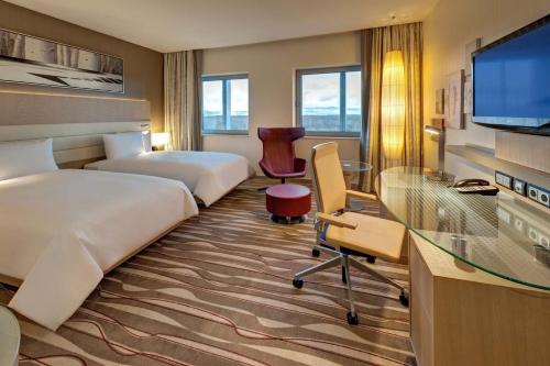 Hilton Frankfurt Airport, Frankfurt/Main (photo 9)