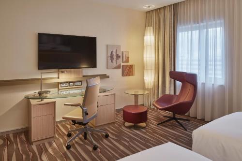 room detail thumbnail 1