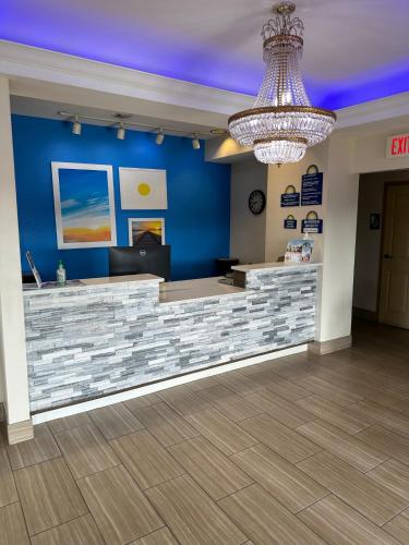 Days Inn & Suites by Wyndham Opelousas