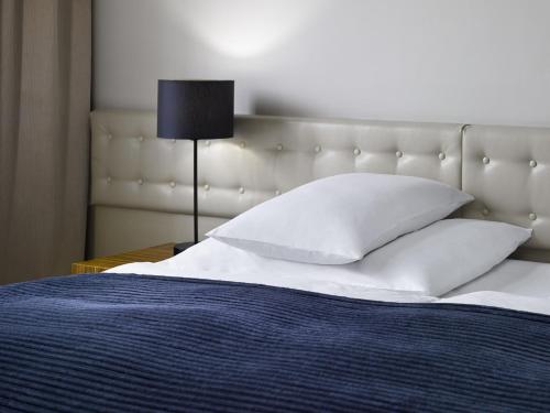 The ICON Hotel & Lounge - image 13