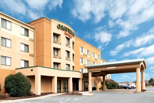 Courtyard by Marriott Salisbury