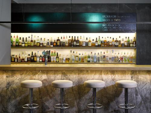 ザ アイコン ホテル アンド ラウンジ