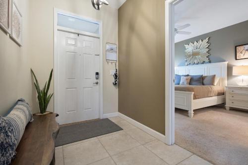 Gorgeous 6 Bedroom Villa in ChampsionsGate -1413 - image 4