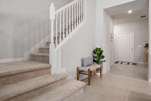 Elegant Townhome at Windsor Island Resort - 131 - image 6