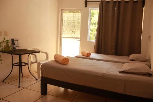 Casa Tacuba – Puerto Escondido, LA