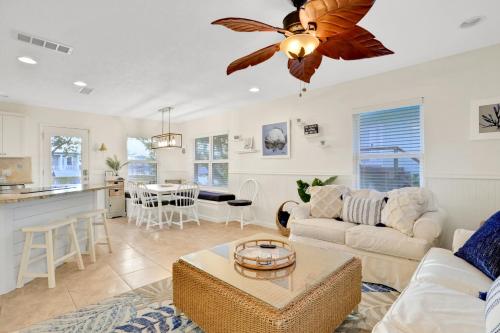Salty Air Retreat in Crescent Beach, USA