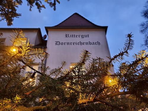 Viesnīcas āriene, Rittergut Dornreichenbach in Lossatal
