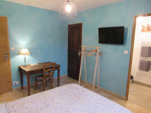 Chambres d'hôtes Les Arondelles Room Type - Standard Double Room