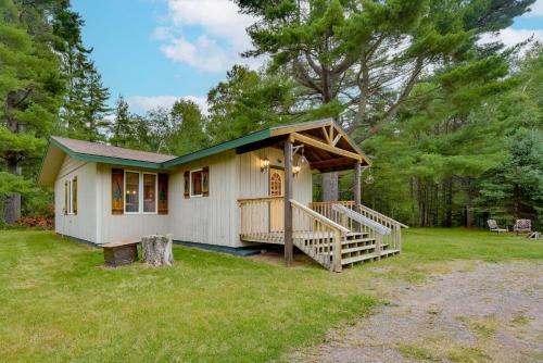 Secluded Cable Cabin Rental - Pet Friendly! in Cable, USA