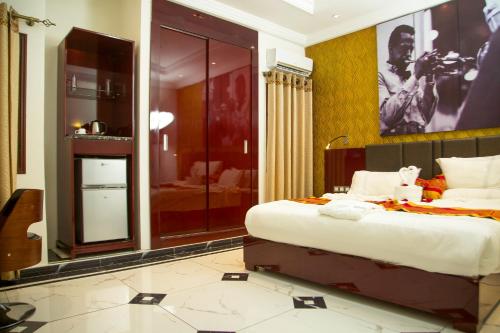Capitole Hotel in อาบิดจัน