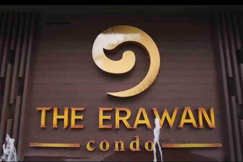Erawan Luxury 2B2B Condo (2卧室豪华公寓古城中心)