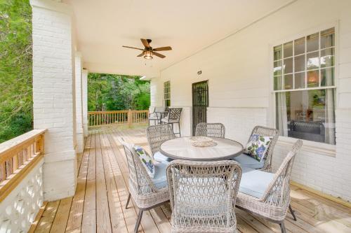 Chic Hot Springs Vacation Rental, Walk to Town! in Hot Springs, USA