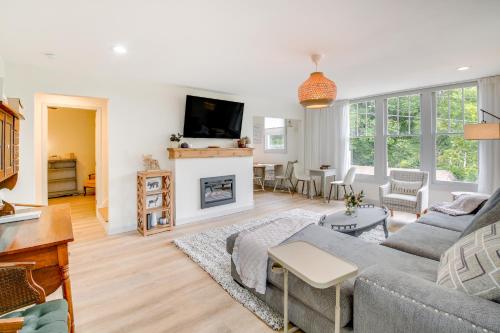 Chic Hot Springs Vacation Rental, Walk to Town! in Hot Springs, USA