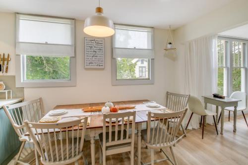 Chic Hot Springs Vacation Rental, Walk to Town! in Hot Springs, USA