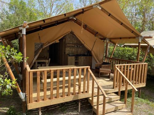 Lodges & Nature - 49 - Camping - Avignon