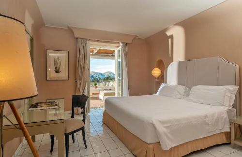 494133046 Therasia Resort Sea and SPA - The Leading Hotels of the World