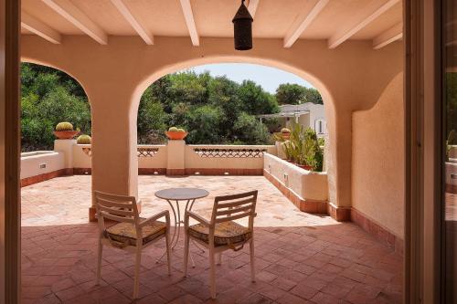494133628 Therasia Resort Sea and SPA - The Leading Hotels of the World