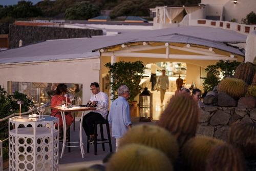 494134678 Therasia Resort Sea and SPA - The Leading Hotels of the World