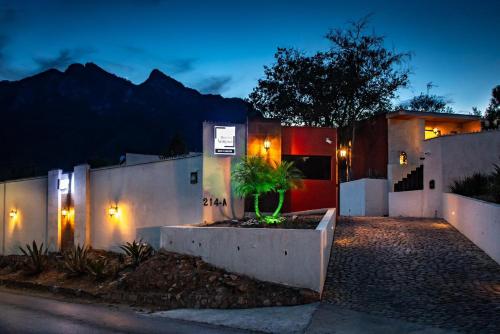 . Hoteles Antigua Don Carlos
