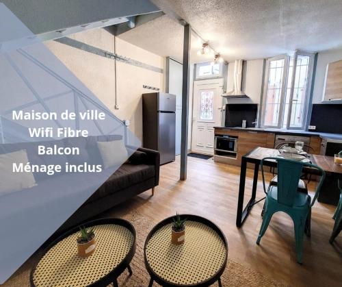 Maison La Petite Bleue - Balcon - Wifi Fibre - Menage inclus - Location saisonnière - Tarbes