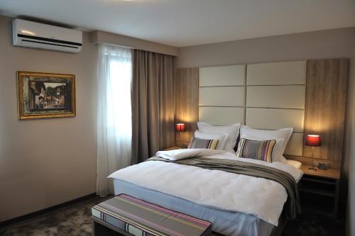 Hotel VIP 4
