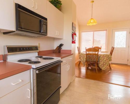 1838 - Paradise Suite by Resort Realty