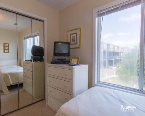 1838 - Paradise Suite by Resort Realty