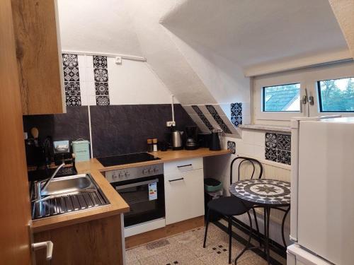 virtuve, Ferienappartement im Waldhaus Göhrde (Ferienappartement im Waldhaus Gohrde) in Nahrendorf