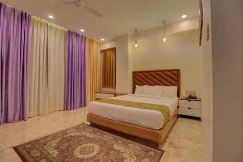 1 queen bed