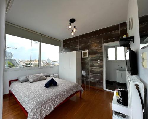 Glyfada One-Bedroom Studio