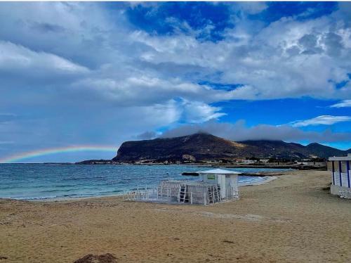 Stabilimento Lido Burrone – Favignana Island, CA