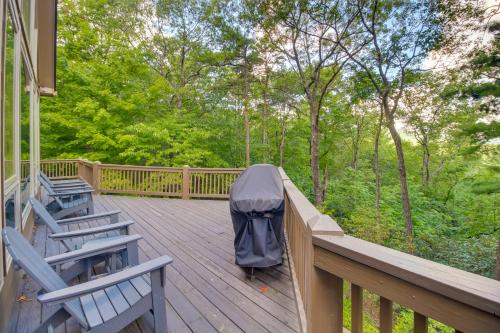 Big Canoe Resort Getaway with Deck and Pool Access!