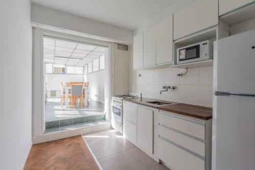 Hermoso Departamento Familiar en Pleno Centro, Buenos Aires (Foto 9)