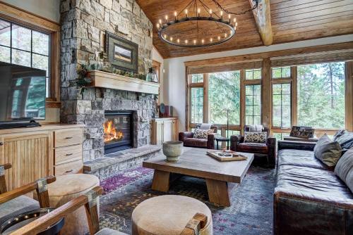 Christie Heights Retreat - main image