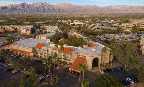 Sheraton Tucson Hotel And Suites