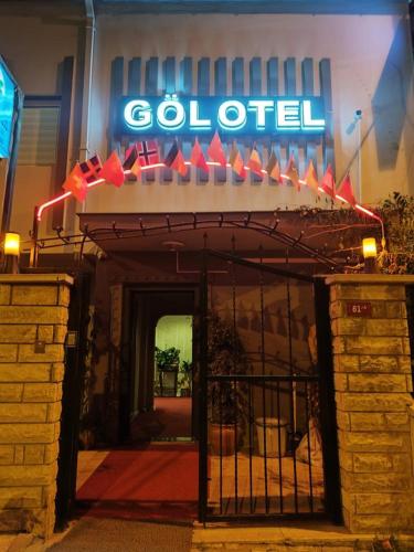 Göl Otel