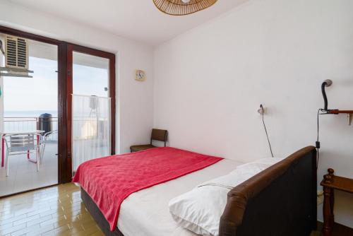 Two-Bedroom Apartment with Terrace and Sea View