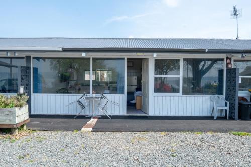 外部景觀, Jack & Di's Waiteti Lakefront Motel in 諾剛霍塔哈