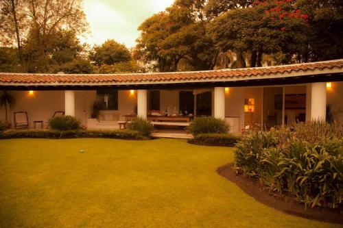 Casa el Ciruelo in Cuernavaca, Mexico