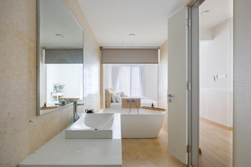 The Jazz Serviced Suites