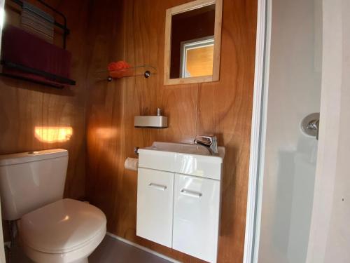 Ross Beach TOP 10 Holiday Park Room Type - Deluxe Studio