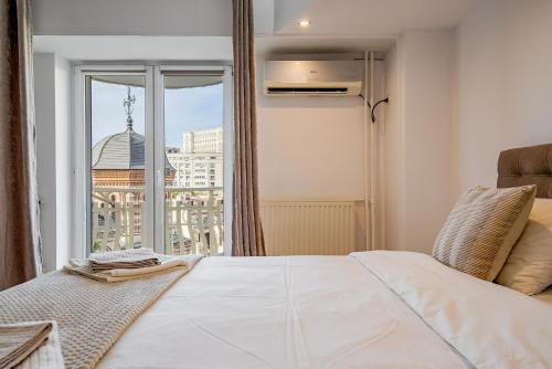 Old City Center River View-4BR-Parliament-Metro-Park 3