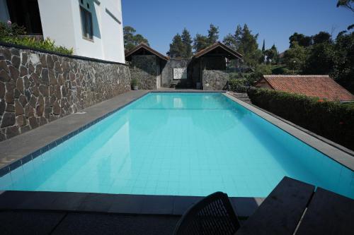 Swimming pool, Citere Resort Hotel in Pangalengan