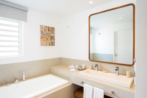 Seapoint Boutique Hotel Room Type - Ocean Suite