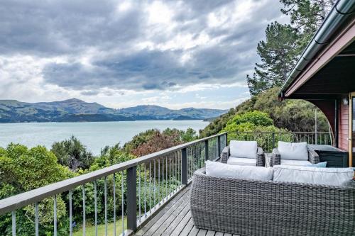 Belle Vue Haven - Akaroa Holiday Home