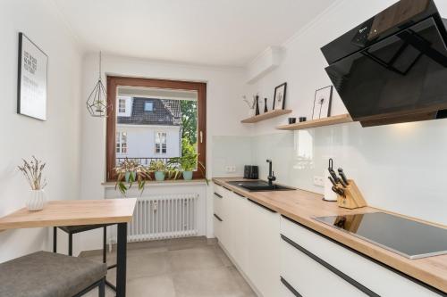 MEL&BENS Modern Oak-Apartments für bis zu 12 Personen, Bremen (photo 9)