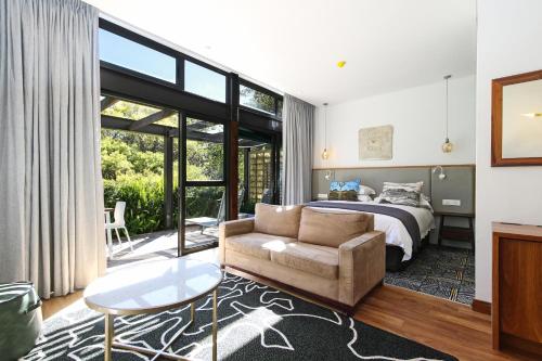 Vineyard Hotel_1_image