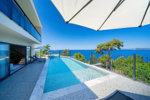 Villa Bianca with Sea View - Accommodation - Ovacik