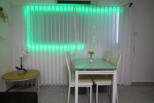 דירת יהלום חדשה ומודרנית 5 דקות נסיעה מהים, Ashkelon (foto 2)