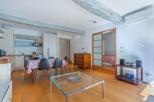 GuestHost - Pleasant Central Apartment with garden, Boloňa (fotografie 9)